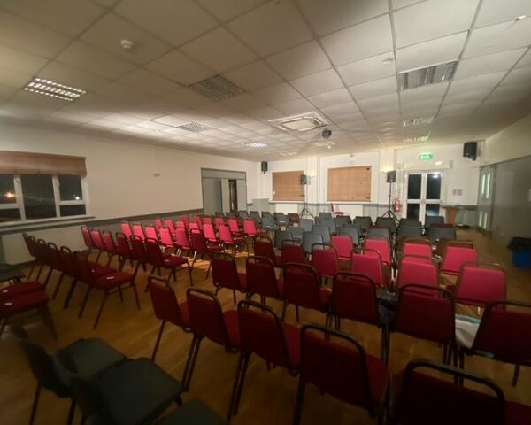 Dawson Suite Theatre Style